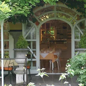 Aurbacher Hof Gmbh Otel